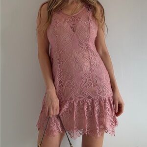 Lovers + Friends Pink Lace Mini Dress Size S Boho Romantic Ruffle Revolve Hem